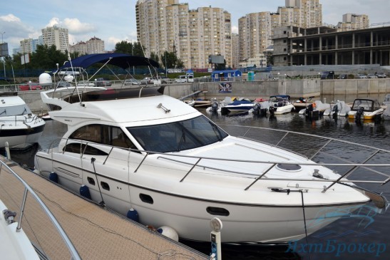 Яхта Galeon аренда